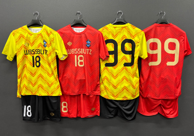 全160デザイン掲載簡単注文でサッカー＆フットサルオリジナルユニフォームを作ろう